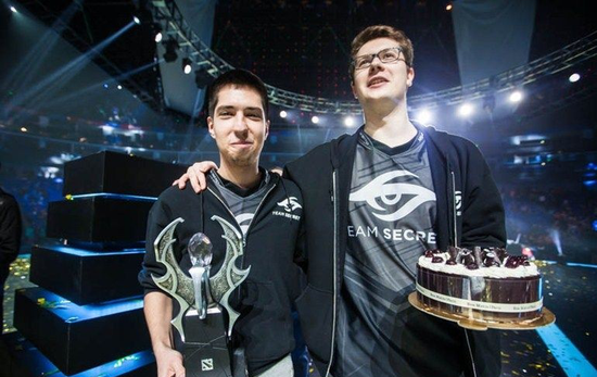 Xun 可以通过扔大龙和小龙获胜！Hang Spider Super Ghost Peyz 收割战场 JD Gaming 3-2WBG